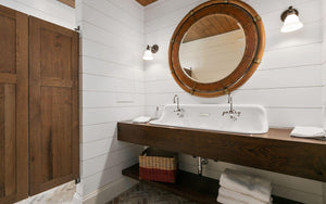 6 Farmhouse Bathroom Ideas That Will Make the Most Of Your Small Space - Melissa Vickers Design